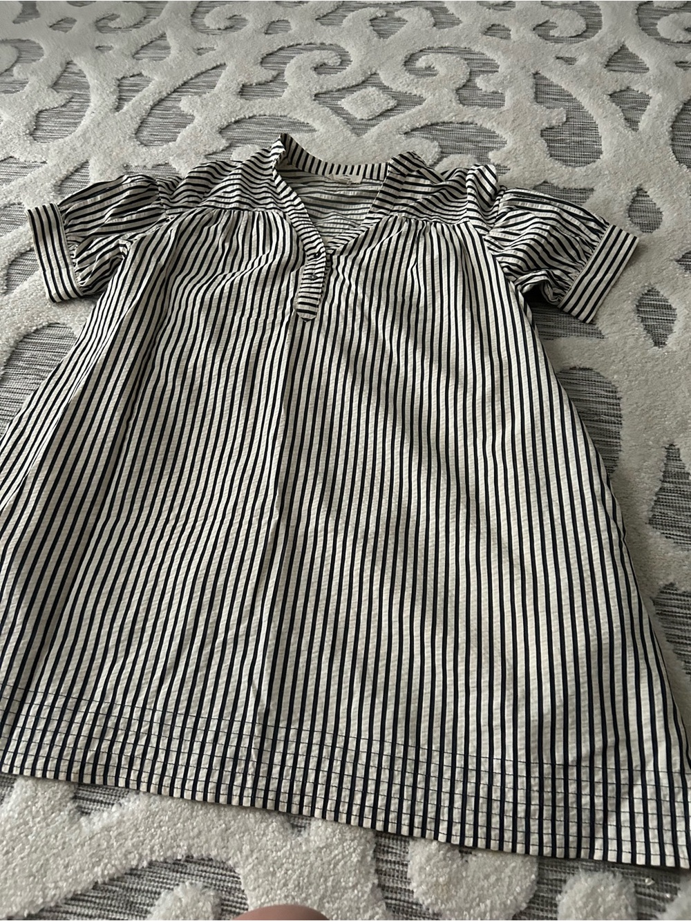 entro Black & White Vertical Stripe V-Neck Tunic
